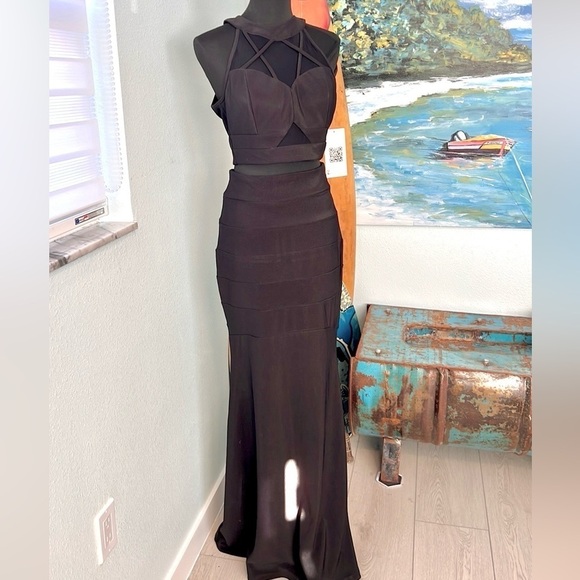 NWT Emerald Sundae, Black, Heavier,Cut-Out w/Mesh Panels, Stretch, Size Large - Picture 6 of 16